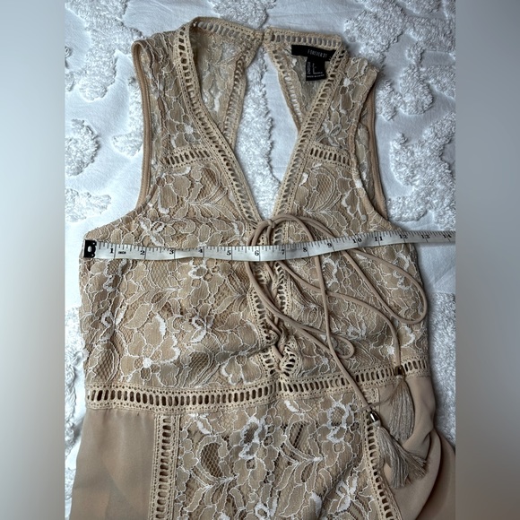 Forever 21 Maxi dress with lace - Picture 5 of 7